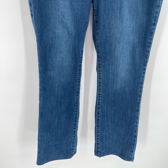 NYDJ Zip Front Marilyn Straight Medium Wash Jeans Pant Size 14 - Picture 3 of 9